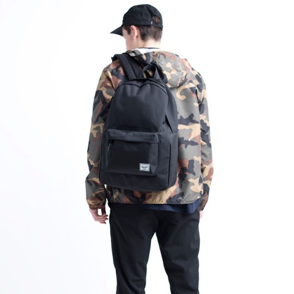 SOLD ON MERCARI! HERSCHEL - CLASSIC BACKPACK - Picture 7 of 7